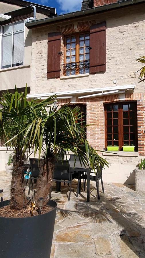 Au Chambellan Panzió Ay-Champagne Kültér fotó