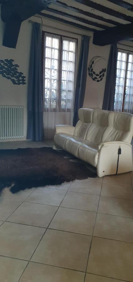 Au Chambellan Panzió Ay-Champagne Kültér fotó